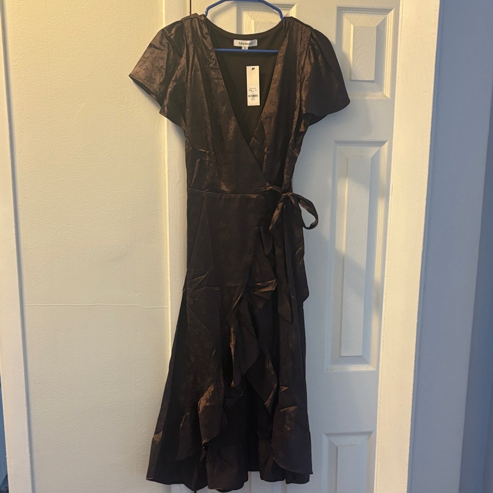NWT WRAP DRESS